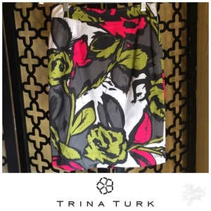 TRINA TURK FLORAL 100% SILK SKIRT‎ SIZE 4 Black Red Green White Lined